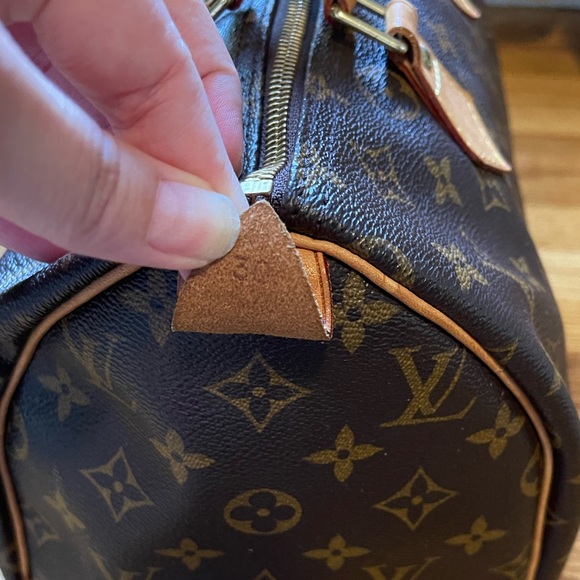 Louis Vuitton Speedy 30, Authentic - Picture 4 of 17